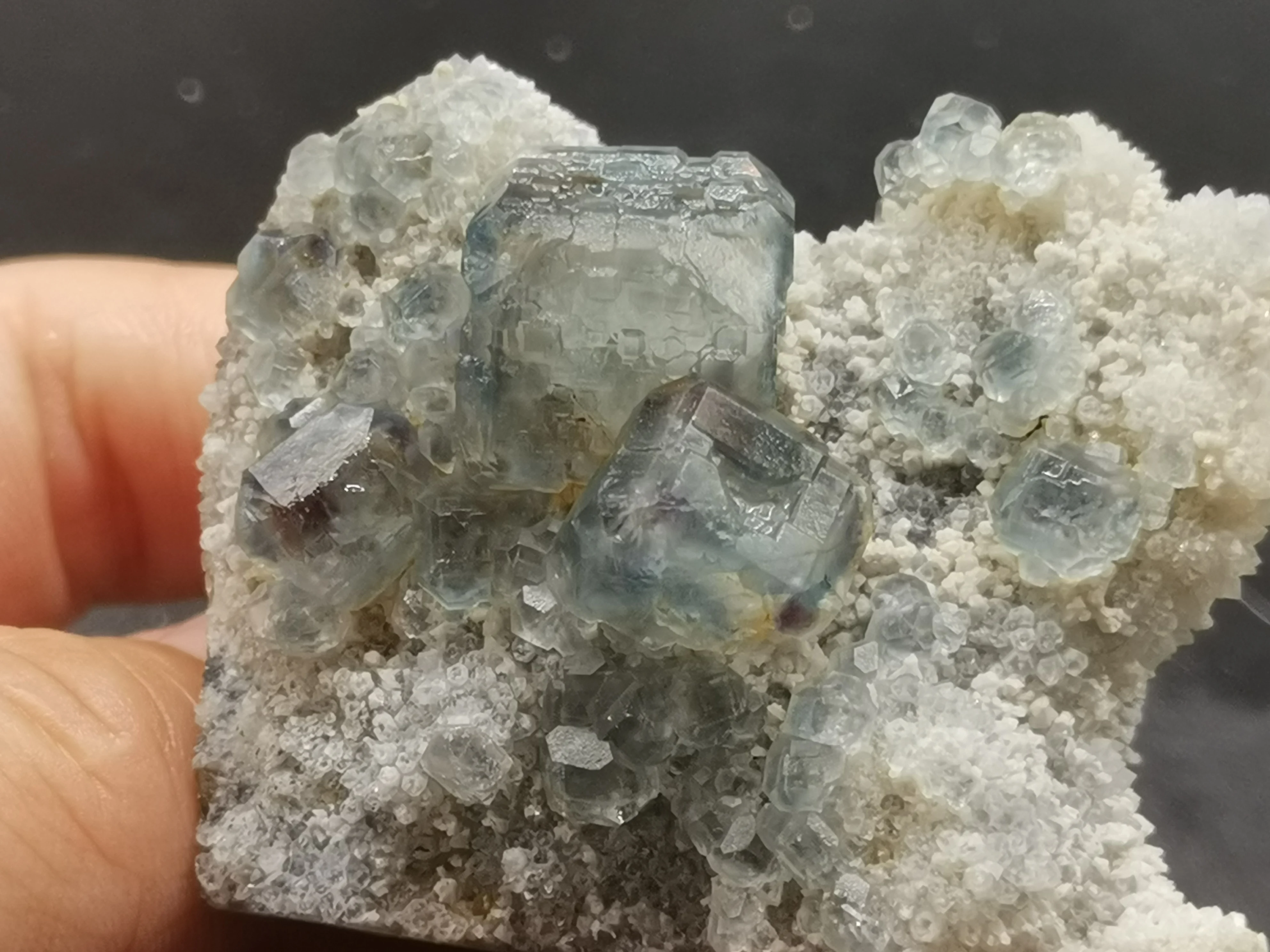 61.4Natural crystal, blue green fluorite, crystal mineral, crystal specimen
61.4Natural crystal, blue green fluorite, crystal mineral, crystal specimen