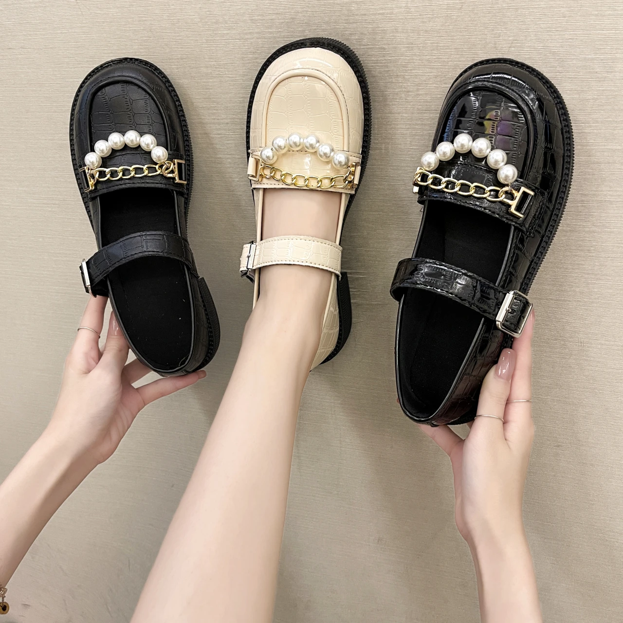 women flat casual shoes lolita japanese girl loafer shoes small leather shoes autumn new women shoes mary jane shoe mocasines
women flat casual shoes lolita japanese girl loafer shoes small leather shoes autumn new women shoes mary jane shoe mocasines