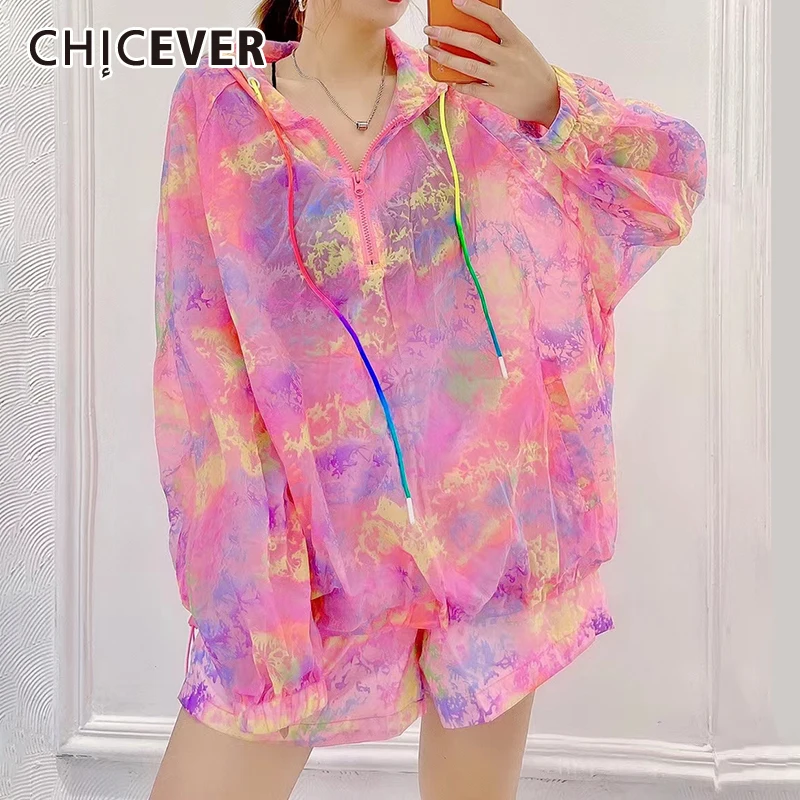 CHICEVER Print Two Piece Set For Women Hooded Long Sleeve Zipper Tops High Waist Loose Hit Color Shorts Casual Sets Females 2021
CHICEVER Print Two Piece Set For Women Hooded Long Sleeve Zipper Tops High Waist Loose Hit Color Shorts Casual Sets Females 2021