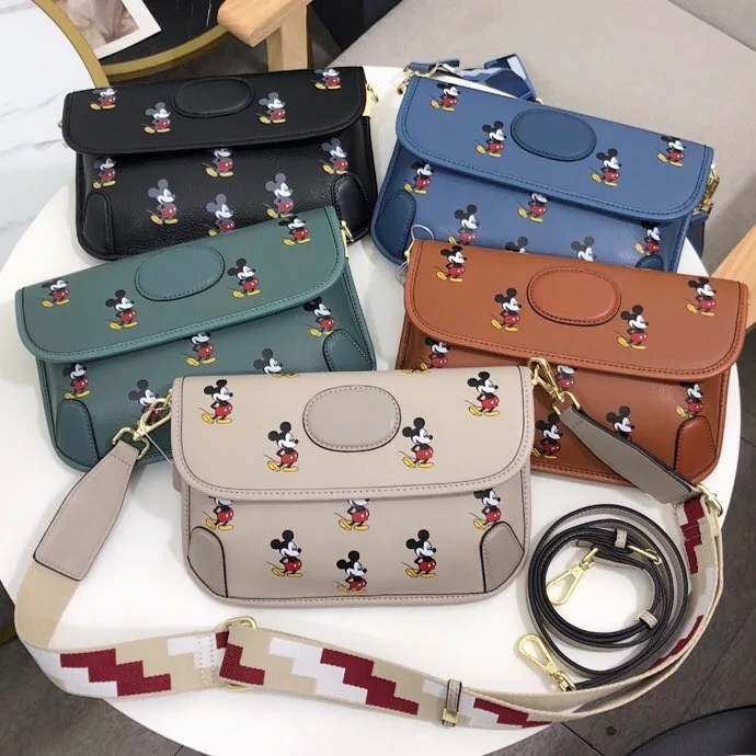 free shipping 2020 the new style fashion and cute cartoon genuine cow leather women one shoulder bag crossbody bag 25cm 5color
free shipping 2020 the new style fashion and cute cartoon genuine cow leather women one shoulder bag crossbody bag 25cm 5color