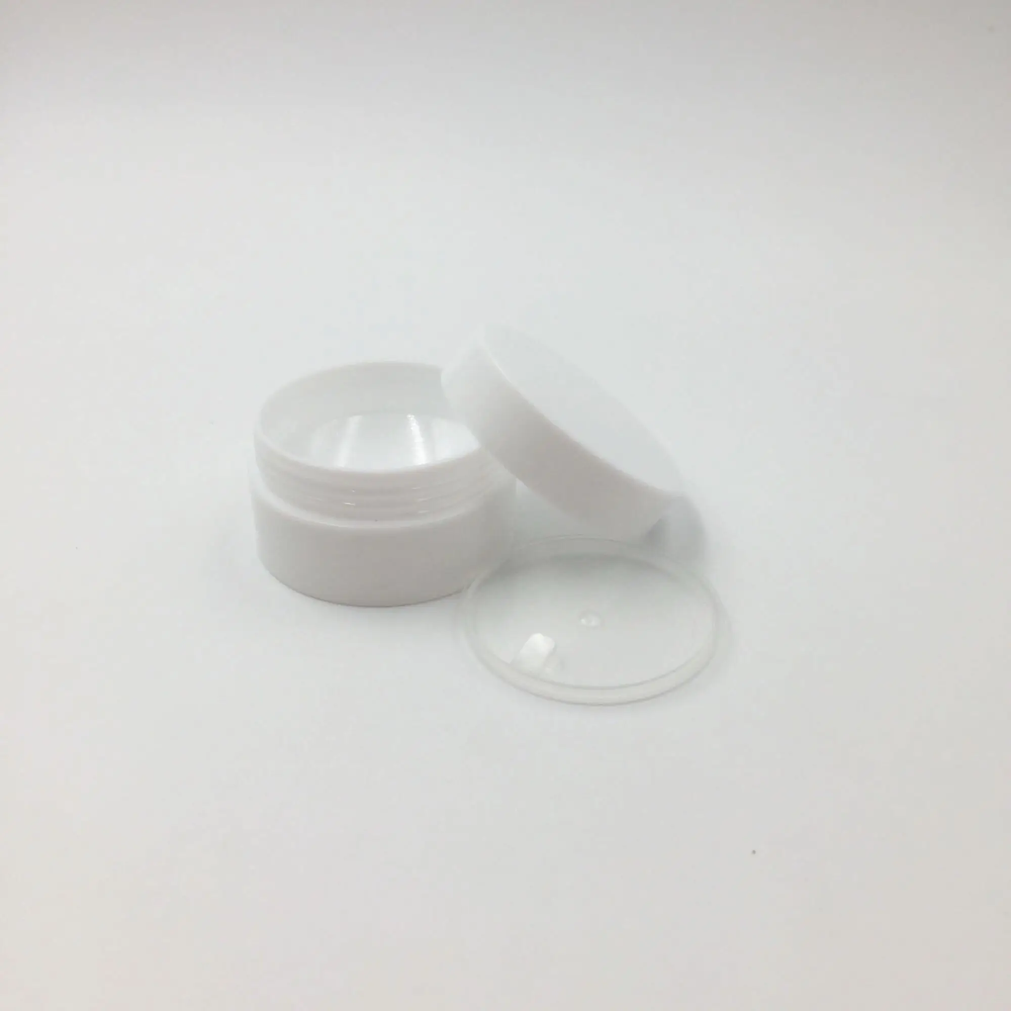 Free shipping 200pcs/lot 10g PP White Small cosmetic cream Jar with inner lid empty plastic make up container pot for eye cream
Free shipping 200pcs/lot 10g PP White Small cosmetic cream Jar with inner lid empty plastic make up container pot for eye cream
