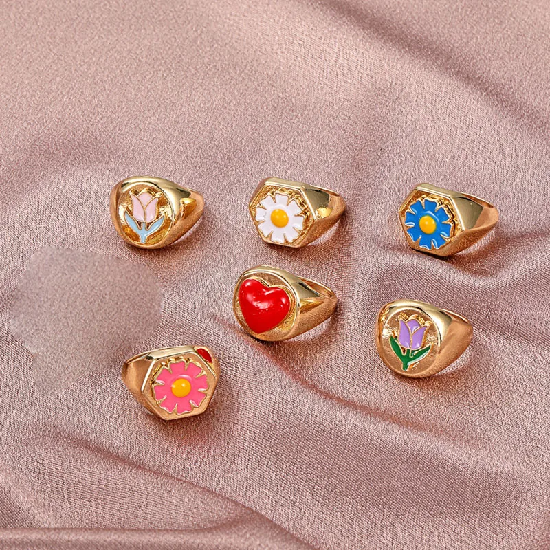 2021 New Korean Summer Gold Round Colorful Pink Sunflower Flower Heart Rings Alloy Metal Ring For Women Party Jewelry Gifts
2021 New Korean Summer Gold Round Colorful Pink Sunflower Flower Heart Rings Alloy Metal Ring For Women Party Jewelry Gifts