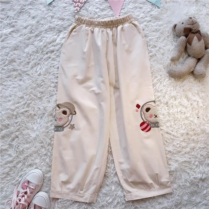 New Kawaii Pants for Teenage Girls Loose Wide Leg Pants Embroidery Japanese Cartoon Soft Girl Trousers Women Cute Bear
New Kawaii Pants for Teenage Girls Loose Wide Leg Pants Embroidery Japanese Cartoon Soft Girl Trousers Women Cute Bear