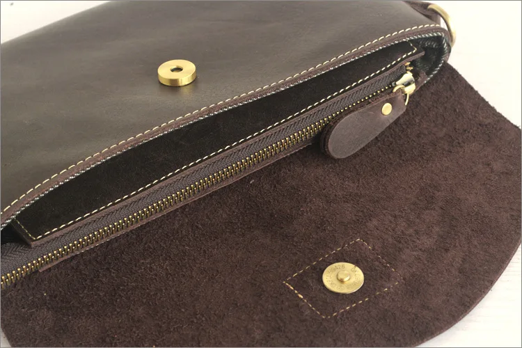 Genuine Leather Men Shoulder Bag Vintage Waterproof Luxury Shoulder Bag Designer Minimalist Bolsos Hombre Mens Bag DE50NDJ
Genuine Leather Men Shoulder Bag Vintage Waterproof Luxury Shoulder Bag Designer Minimalist Bolsos Hombre Mens Bag DE50NDJ