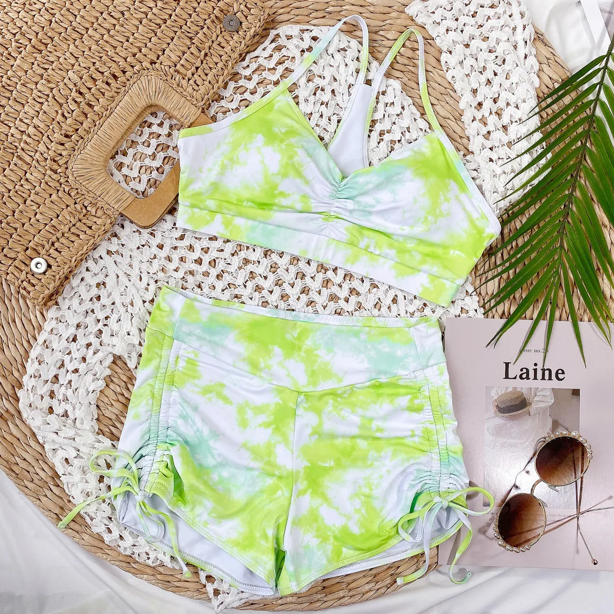 2021 new swimwear in Europe and America swimwear, hot bikini, bikini split swimsuit, new swimsuit, yoga suit.
2021 new swimwear in Europe and America swimwear, hot bikini, bikini split swimsuit, new swimsuit, yoga suit.