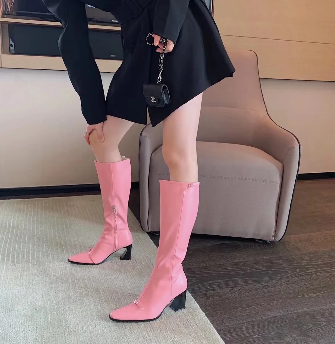 Black Pink Green Women Knee Boots Chelsea Botas Fashion Ladies Knee High Booties Belt Design Side Zipper Thick High Heels Shoes
Black Pink Green Women Knee Boots Chelsea Botas Fashion Ladies Knee High Booties Belt Design Side Zipper Thick High Heels Shoes