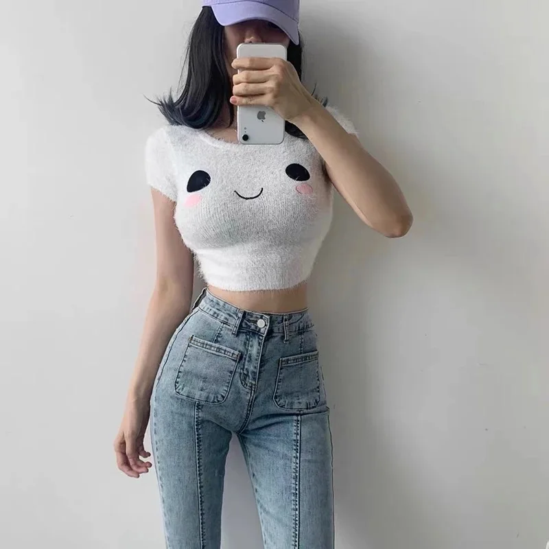 Cute plush short t-shirt feminine show chest big short top smiley sports short-sleeved t-shirt white
Cute plush short t-shirt feminine show chest big short top smiley sports short-sleeved t-shirt white