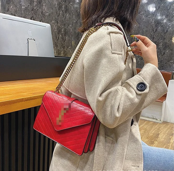 Chain Shoulder Bag Fashion Crossbody Bag Small Solid Color Square Bag Colorful Women's Bag
Chain Shoulder Bag Fashion Crossbody Bag Small Solid Color Square Bag Colorful Women's Bag