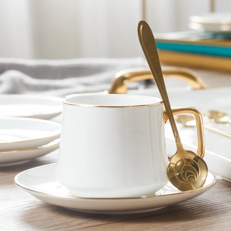 Reuseable Turkish Coffee Cups Luxury Creative Coffee Mug Ceramic Coffee Cup Set Gold Rim Kahve Fincan Takimlari Espresso Cup
Reuseable Turkish Coffee Cups Luxury Creative Coffee Mug Ceramic Coffee Cup Set Gold Rim Kahve Fincan Takimlari Espresso Cup
