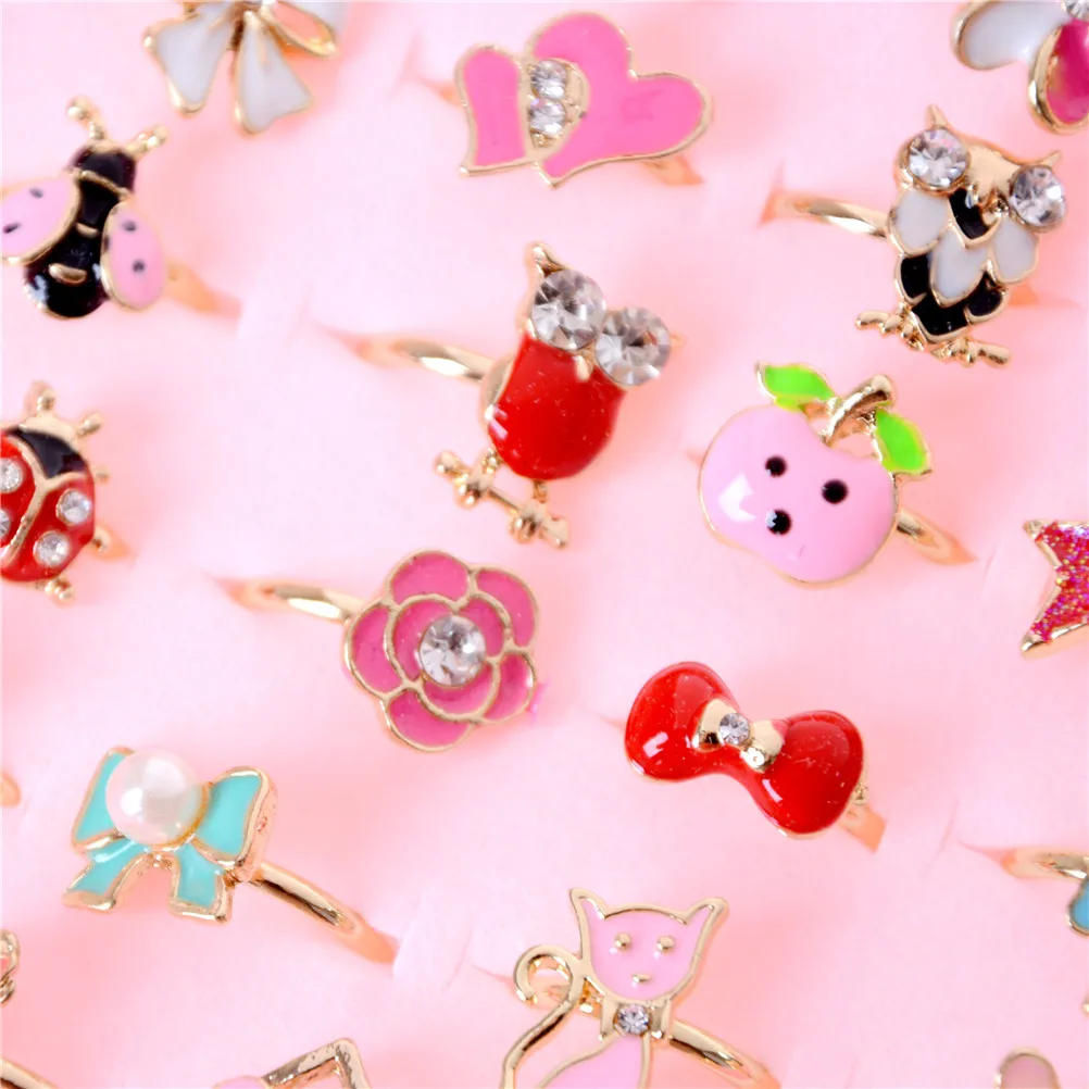 2Pcs Children Kids Fashion Sweet Cartoon Cats Bowknot Flower Moon Star Heart Dog Rabbit Crystal Rings Diy Craft Toys
2Pcs Children Kids Fashion Sweet Cartoon Cats Bowknot Flower Moon Star Heart Dog Rabbit Crystal Rings Diy Craft Toys