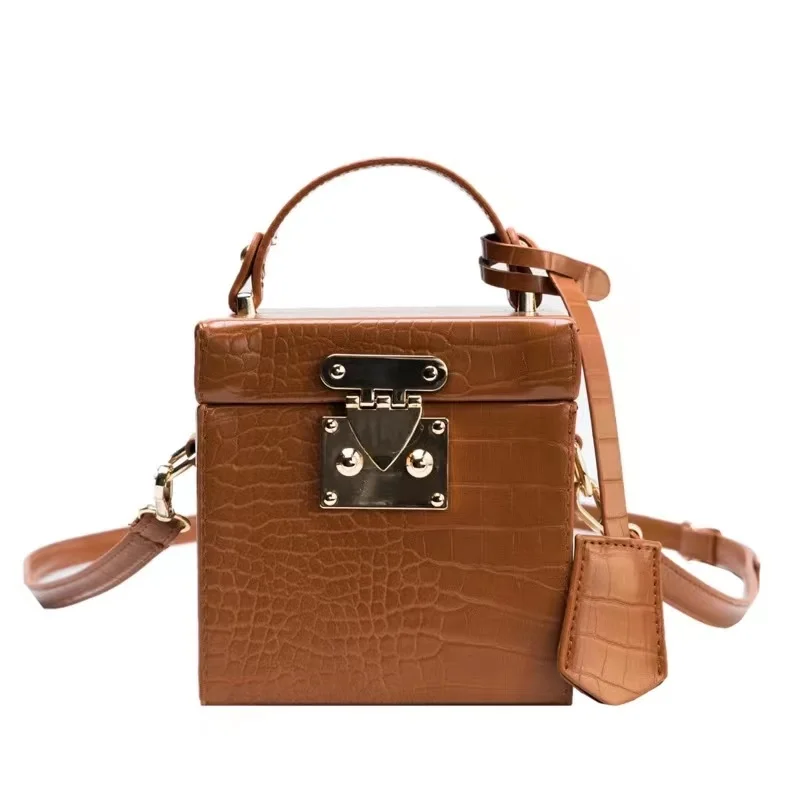 Women's Handbags 2021 Cross-body Bags Female Summer Messenger Totes Luxury Shoulder Bags Leather Clutch Lady Bag Desigual Purses
Women's Handbags 2021 Cross-body Bags Female Summer Messenger Totes Luxury Shoulder Bags Leather Clutch Lady Bag Desigual Purses