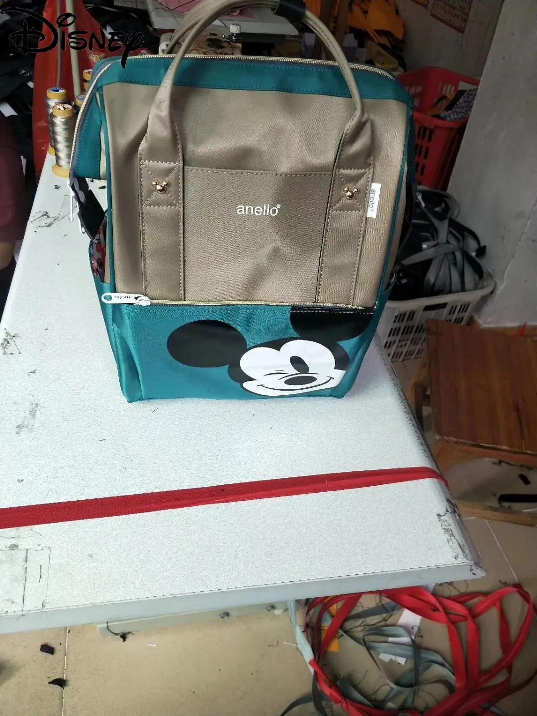 Disney cartoon cute Mickey girl backpack oxford rucksack school bag lady business travel bag
Disney cartoon cute Mickey girl backpack oxford rucksack school bag lady business travel bag