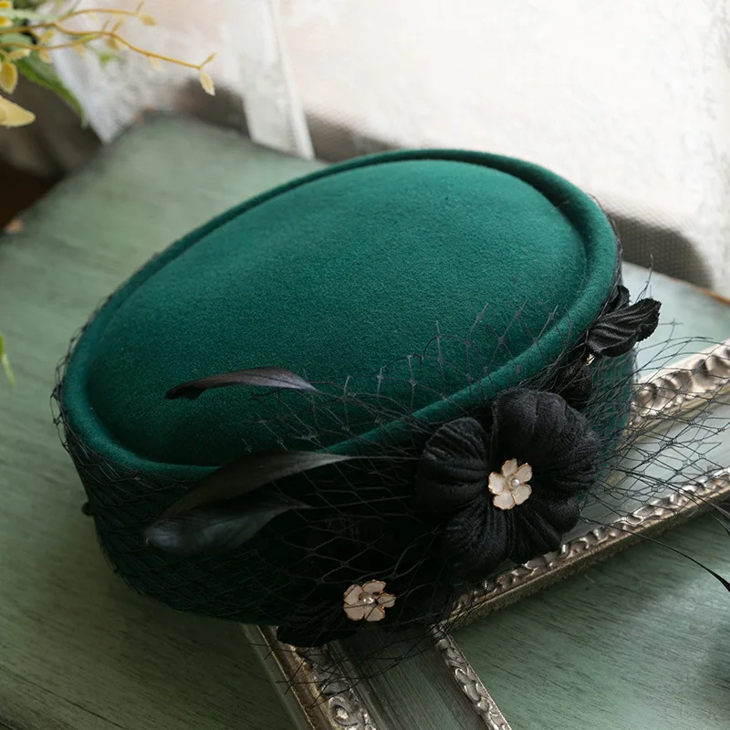 Winter Flat Top Beret Pure Australian Wool Fedora Hat Lady Fashion Pillbox Cap Women Dinner Headpiece Church Fascinator
Winter Flat Top Beret Pure Australian Wool Fedora Hat Lady Fashion Pillbox Cap Women Dinner Headpiece Church Fascinator