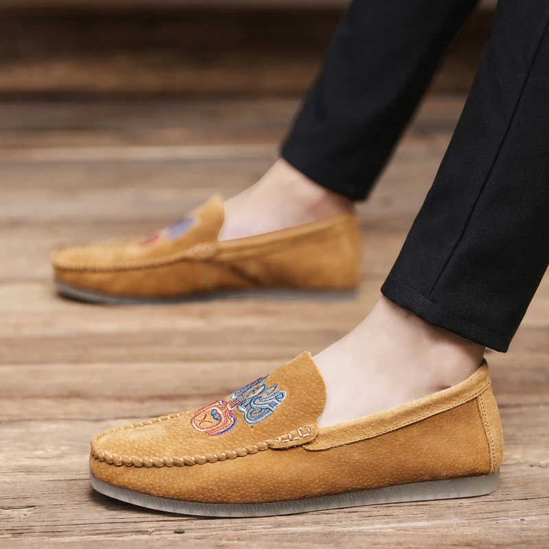 ALCUBIEREE 2020 Spring Mens Casual Boat Shoes for Man Lightweight Loafers Slip-on Moccasins Fashion Men's Flats Driving Shoes
ALCUBIEREE 2020 Spring Mens Casual Boat Shoes for Man Lightweight Loafers Slip-on Moccasins Fashion Men's Flats Driving Shoes
