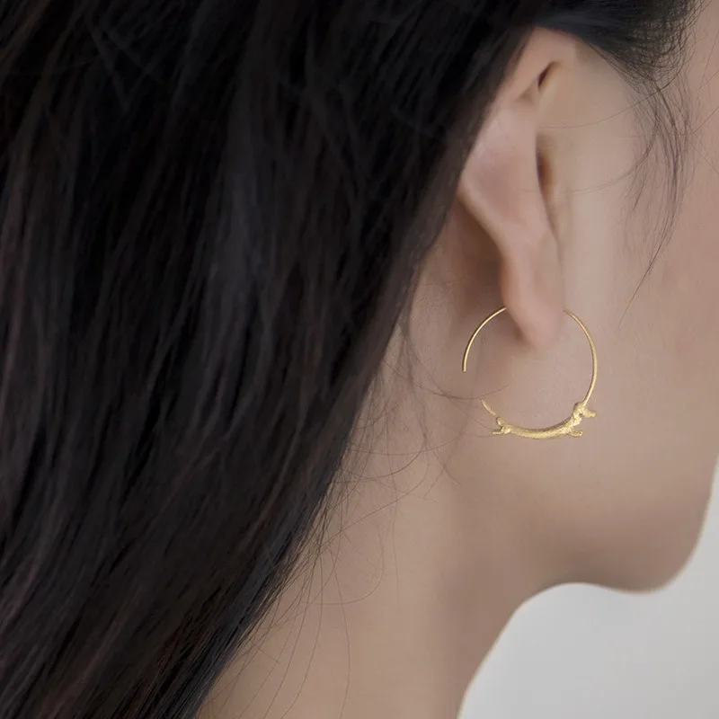 INATURE 925 Sterling Silver Cute Flying Dachshund Dog Hoop Earrings for Women Jewelry
INATURE 925 Sterling Silver Cute Flying Dachshund Dog Hoop Earrings for Women Jewelry
