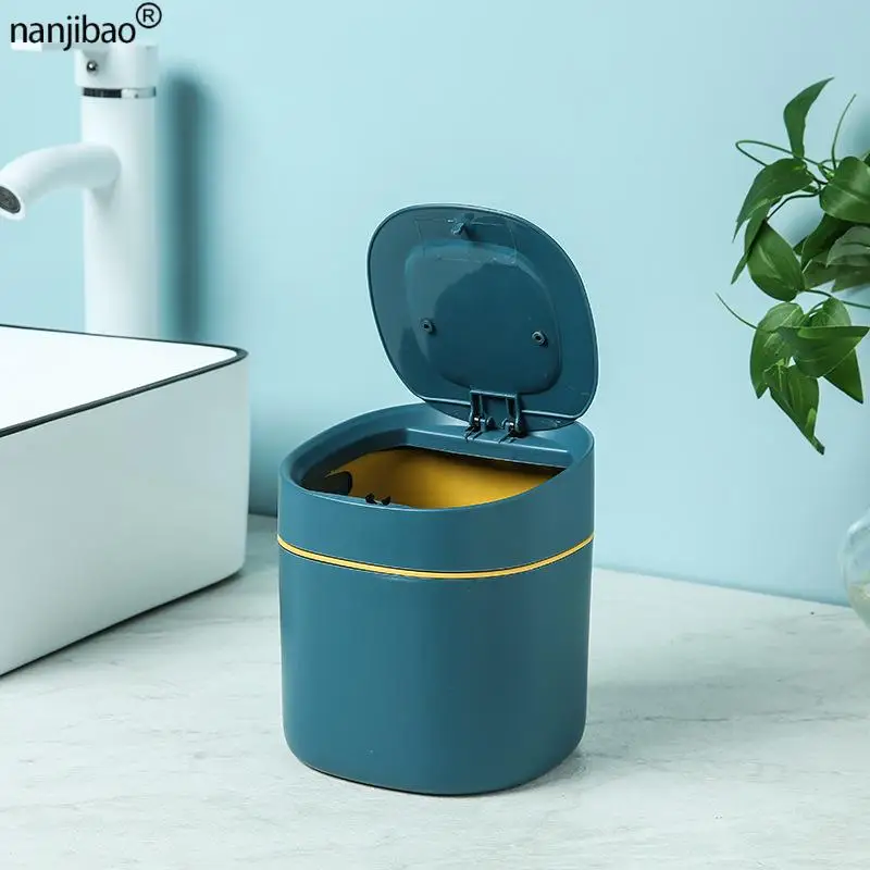 Multifunctional Trash Can Home Car Storage Bucket Living Room Office Mini Desktop Accessories With Lid Garbage Bin Nordic Style
Multifunctional Trash Can Home Car Storage Bucket Living Room Office Mini Desktop Accessories With Lid Garbage Bin Nordic Style