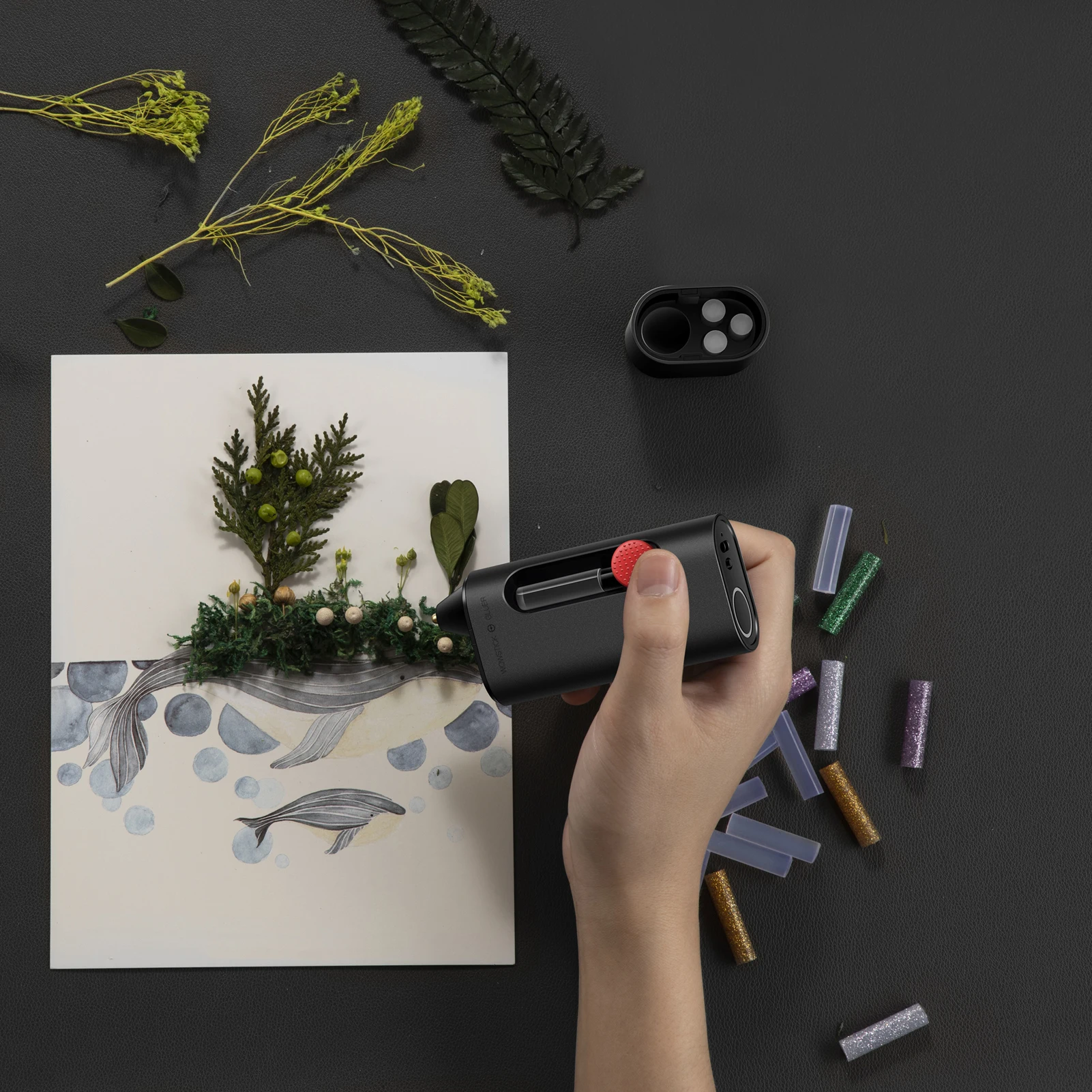 Type-C Rechargeable DIY Art Craft Glue Pen Wowstick Portable Cordless Electric Hot Melt Glue Pen Gluer Household Utility Tool
Type-C Rechargeable DIY Art Craft Glue Pen Wowstick Portable Cordless Electric Hot Melt Glue Pen Gluer Household Utility Tool