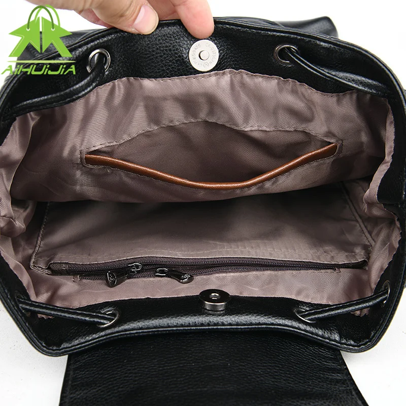 Fashion Trend PU Leather Travel Shoulder Rucksack New Women's Backpack High Quality Girl's School Backpacks Daily Knapsack 2021
Fashion Trend PU Leather Travel Shoulder Rucksack New Women's Backpack High Quality Girl's School Backpacks Daily Knapsack 2021