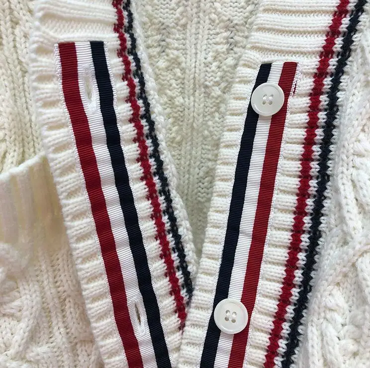 2021 Fashion TB Thom Brand Sweater Wonen V-Neck Cardigans Clothing Striped Wool Long Thick Autumn Winter Casual Coat
2021 Fashion TB Thom Brand Sweater Wonen V-Neck Cardigans Clothing Striped Wool Long Thick Autumn Winter Casual Coat