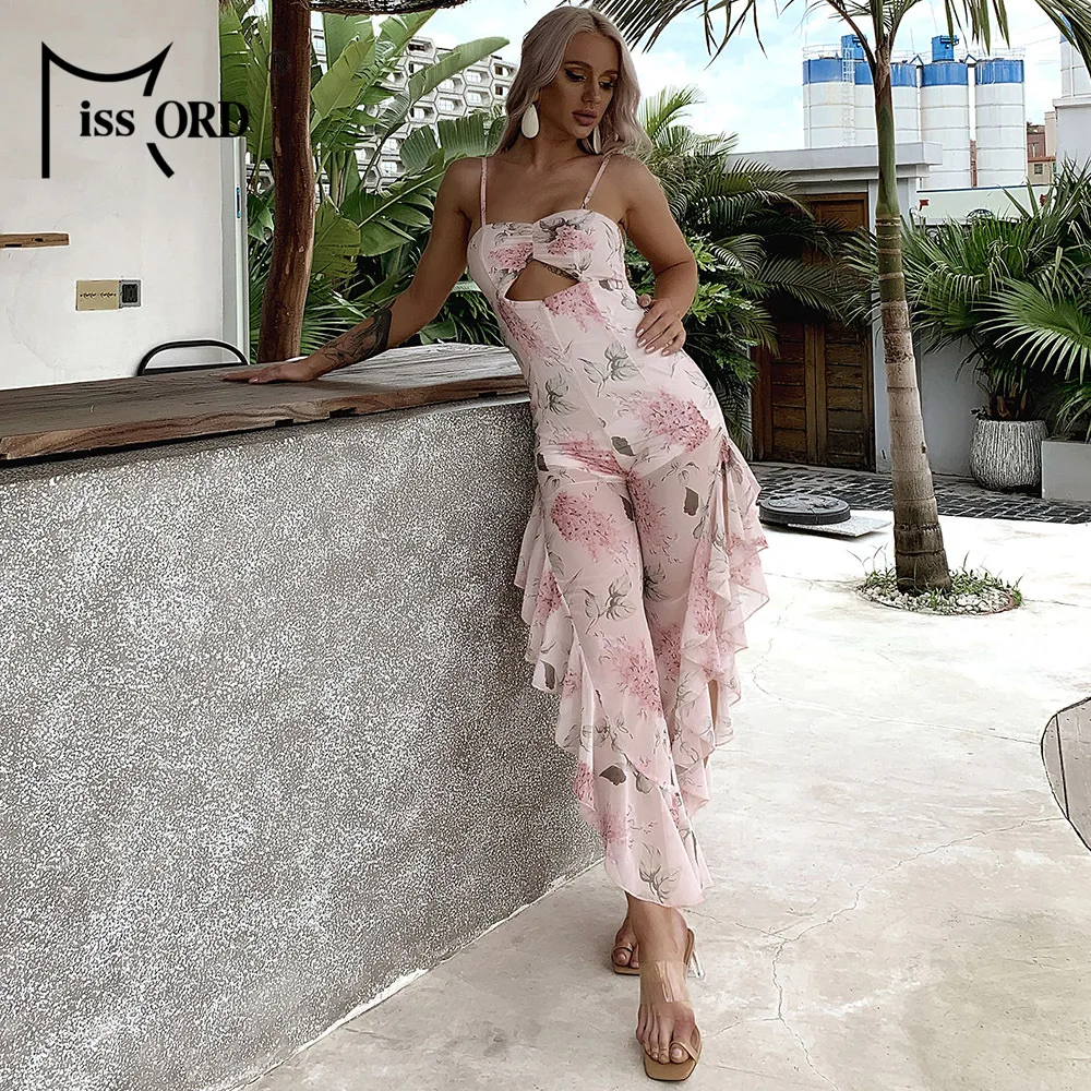 Missord 2021 Sexy Sleeveless Floral Print Ruffles Women Overalls Holiday Backless Chiffon Rompers Women Jumpsuit M0366
Missord 2021 Sexy Sleeveless Floral Print Ruffles Women Overalls Holiday Backless Chiffon Rompers Women Jumpsuit M0366