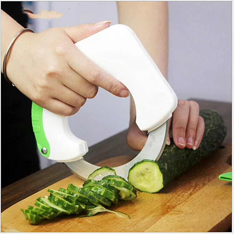 Round kitchen knife Ring-shaped wheel-shaped Cutter Fruit Pizza Vegetable Knife Kitchen Chef Knife cuchillos de cocina
Round kitchen knife Ring-shaped wheel-shaped Cutter Fruit Pizza Vegetable Knife Kitchen Chef Knife cuchillos de cocina