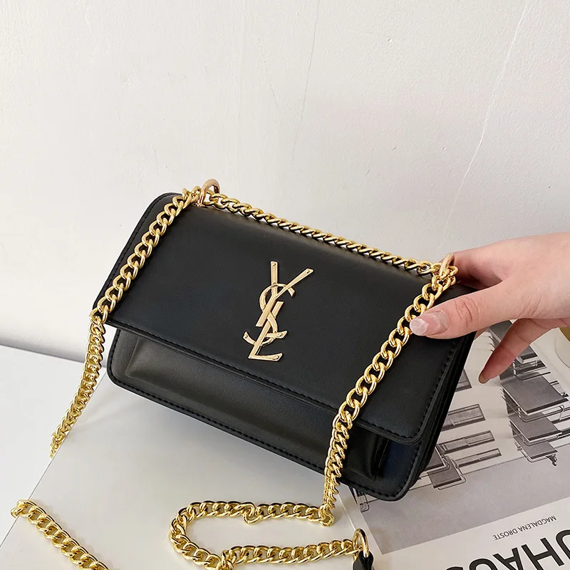 2021 new female bag messenger shoulder bag European and American retro chain bag simple and versatile spring messenger bag
2021 new female bag messenger shoulder bag European and American retro chain bag simple and versatile spring messenger bag