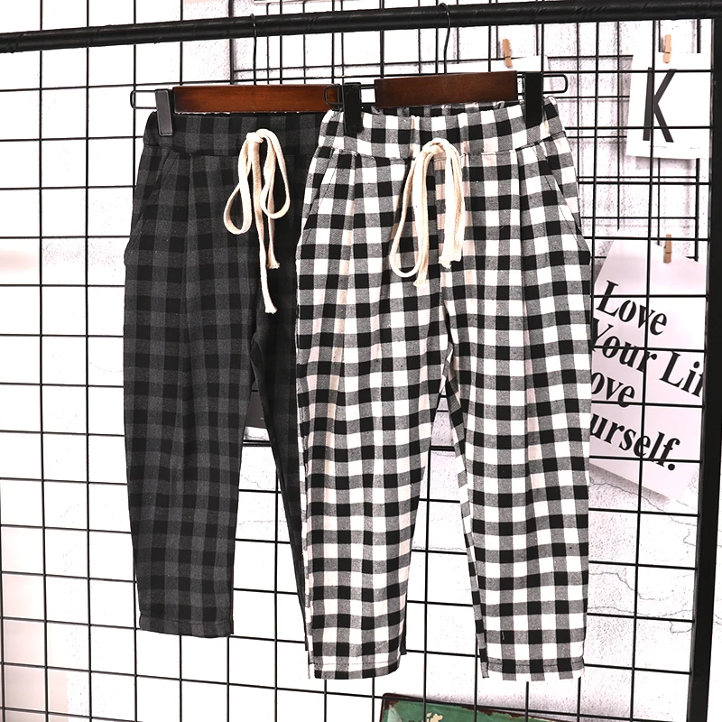 Streetwear Black Plaid Pants for Boys 2020 Straight Pants Girl Hip Hop Trousers Harem Pants Autumn Girls Causal Pants
Streetwear Black Plaid Pants for Boys 2020 Straight Pants Girl Hip Hop Trousers Harem Pants Autumn Girls Causal Pants