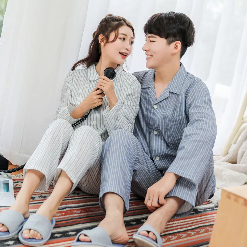 Women Casual Loose Home Clothes Striped Pajamas Sets 2021 Spring Soft Cotton Men sleepwear Tops+Pants Nighties Female Pajama Set
Women Casual Loose Home Clothes Striped Pajamas Sets 2021 Spring Soft Cotton Men sleepwear Tops+Pants Nighties Female Pajama Set