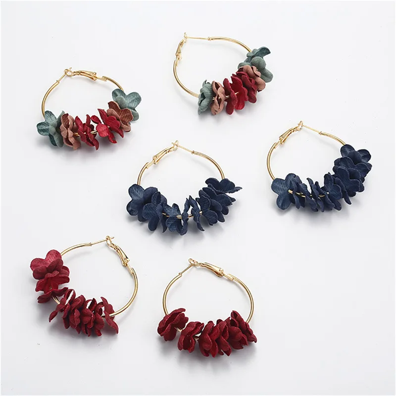 Simple Style Versatile Fashion Fresh Personality Wreath Earrings Flower Design Circle Earrings
Simple Style Versatile Fashion Fresh Personality Wreath Earrings Flower Design Circle Earrings