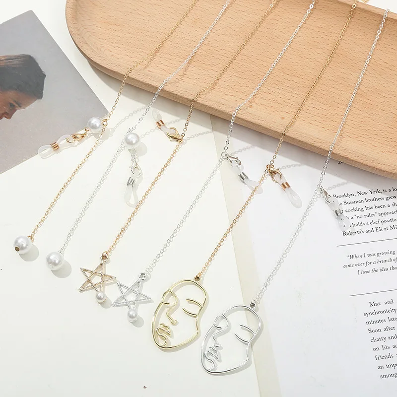 New Fashion Pearl Crystal Glasses Chain Mask Lanyard For Women Retro Metal Sunglasses Hanging Rope Reading Chains Eyewear Cord 
New Fashion Pearl Crystal Glasses Chain Mask Lanyard For Women Retro Metal Sunglasses Hanging Rope Reading Chains Eyewear Cord