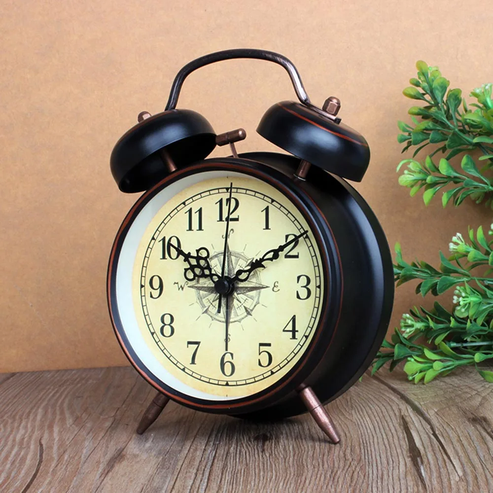 Vintage Night Light Alarm Clock European Retro Metal Alarm Clock Bedside Mute Needle Table Clock Gets bed Ringing Bell
Vintage Night Light Alarm Clock European Retro Metal Alarm Clock Bedside Mute Needle Table Clock Gets bed Ringing Bell