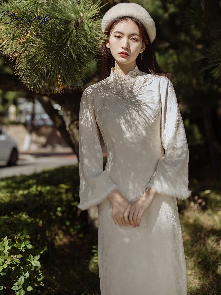 Retro Chinese Dress Women Vintage Plush Modern Cheongsam Slim Young Qipao Thick Spring Dress Girl Birthday Party Lady Vestidos
Retro Chinese Dress Women Vintage Plush Modern Cheongsam Slim Young Qipao Thick Spring Dress Girl Birthday Party Lady Vestidos