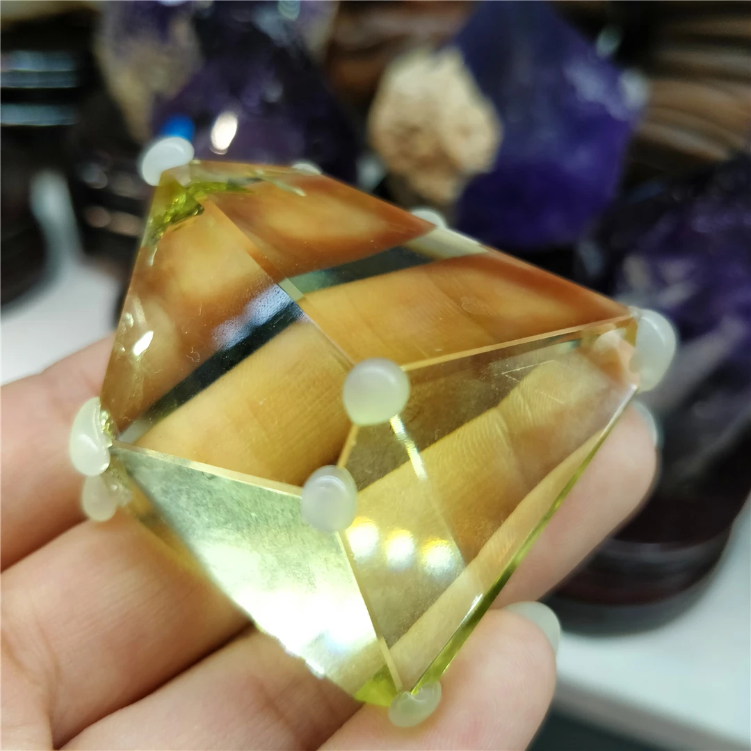 Irregular Clear Quartz Raw Good Quality Citrine Natural Crystal Free Form Polygon Bulk Decoration Genuine Valuable Stones Jewel
Irregular Clear Quartz Raw Good Quality Citrine Natural Crystal Free Form Polygon Bulk Decoration Genuine Valuable Stones Jewel