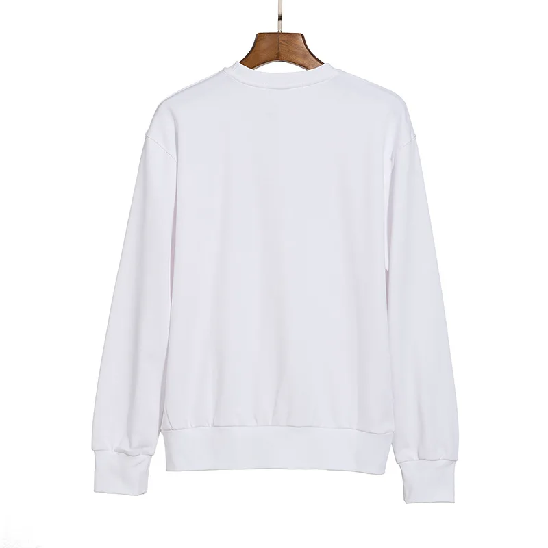 The latest fashion in 2021 Alphabetic dollar bill printing trend of round neck sweaters for men and women
The latest fashion in 2021 Alphabetic dollar bill printing trend of round neck sweaters for men and women