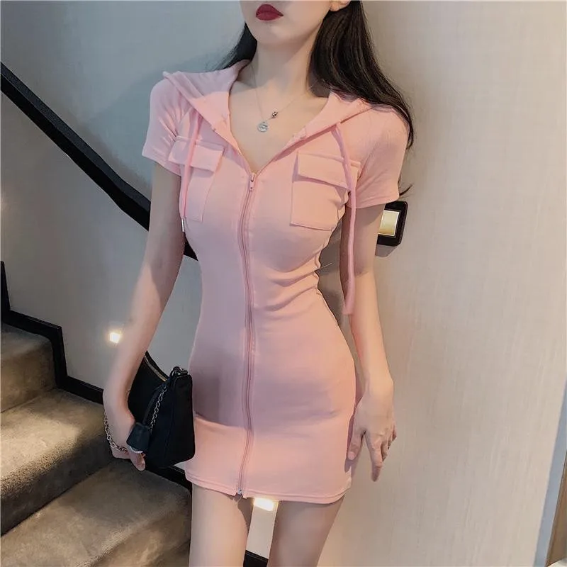 YUZACDWX Korean Ins Hooded Zipper Slim Fashion Short-Sleeved Dress Women 2020 Summer New Slim Mini Hoodie Dresses Ladies vestido
YUZACDWX Korean Ins Hooded Zipper Slim Fashion Short-Sleeved Dress Women 2020 Summer New Slim Mini Hoodie Dresses Ladies vestido