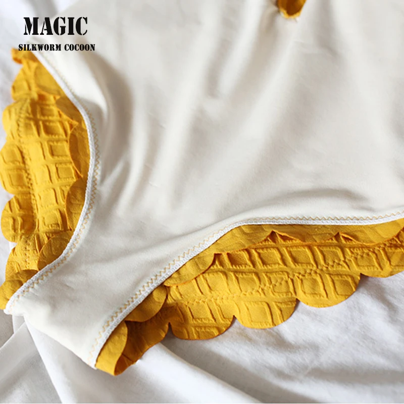 Sexy High Cut Backless One-Piece Swimsuit New Women Chest Strap Adjustable Lace Swimwear Female Swimming Suit Yellow Black 
Sexy High Cut Backless One-Piece Swimsuit New Women Chest Strap Adjustable Lace Swimwear Female Swimming Suit Yellow Black