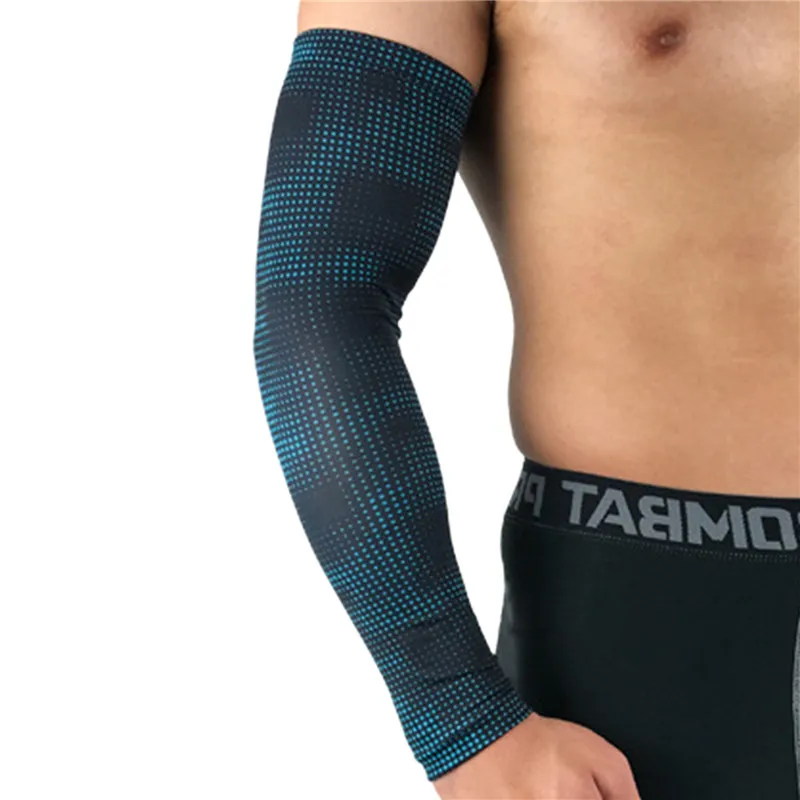 1Pcs Sports Compression Arm Cooling Sun Protection Compression Arm Sleeves for Baseball Basketball Golf Tennis Running
1Pcs Sports Compression Arm Cooling Sun Protection Compression Arm Sleeves for Baseball Basketball Golf Tennis Running