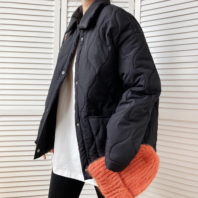 Plaid Parka Jacket Quilted Women Autumn Winter New Style Lapel Warm Cotton-padded Jacket
Plaid Parka Jacket Quilted Women Autumn Winter New Style Lapel Warm Cotton-padded Jacket