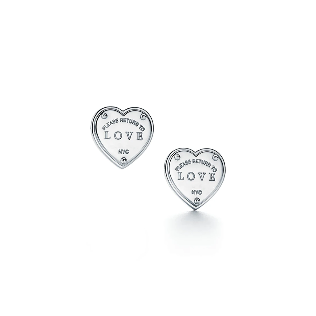 S925 sterling silver heart-shaped earrings, classic fashion, original brand 1:1, high-quality jewelry, birthday gifts
S925 sterling silver heart-shaped earrings, classic fashion, original brand 1:1, high-quality jewelry, birthday gifts
