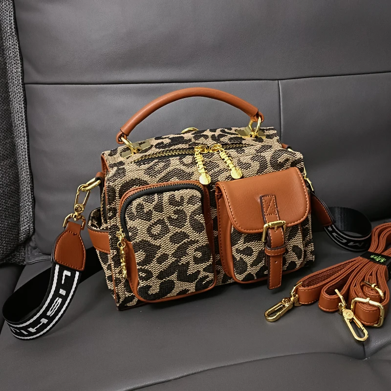 Luxury Designer Handbags Ladies Fashion Leopard Print Portable Messenger Shoulder Bag Female Handbags High Quality Tote
Luxury Designer Handbags Ladies Fashion Leopard Print Portable Messenger Shoulder Bag Female Handbags High Quality Tote