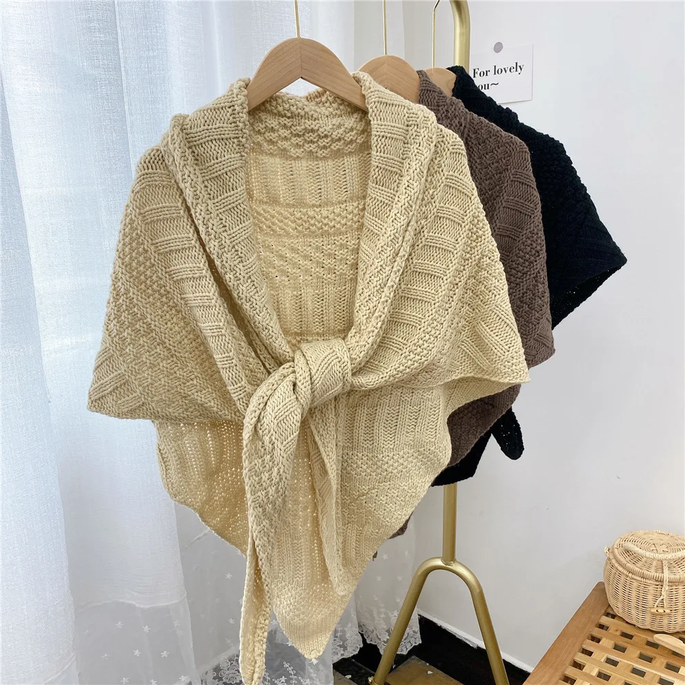 Triangle Solid Shoulder Shawl Fake Collars for Women Warm Shirt Knitted Scarf False Collars Wool Outside Small Cape Scarves
Triangle Solid Shoulder Shawl Fake Collars for Women Warm Shirt Knitted Scarf False Collars Wool Outside Small Cape Scarves
