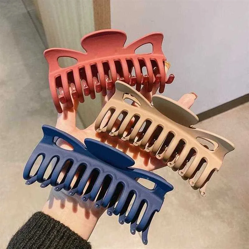 Korean Solid Big Hair Claws Elegant Frosted Acrylic Hair Clips Hairpins Barrette Headwear for Women Girls Hair Accessories
Korean Solid Big Hair Claws Elegant Frosted Acrylic Hair Clips Hairpins Barrette Headwear for Women Girls Hair Accessories