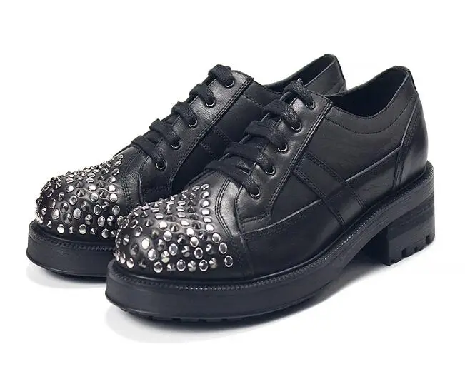 New arrival round toe Derby shoes increase fashion lace up black rivet shoes for men business shoes
New arrival round toe Derby shoes increase fashion lace up black rivet shoes for men business shoes