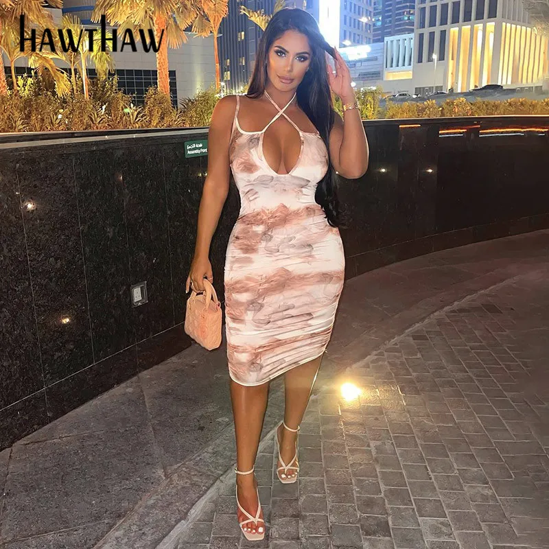 Hawthaw Women Summer V Neck Sleeveless Halter Bodycon Printed Package Hip Pencil Dress Sundress 2021 Female Clothing Streetwear
Hawthaw Women Summer V Neck Sleeveless Halter Bodycon Printed Package Hip Pencil Dress Sundress 2021 Female Clothing Streetwear