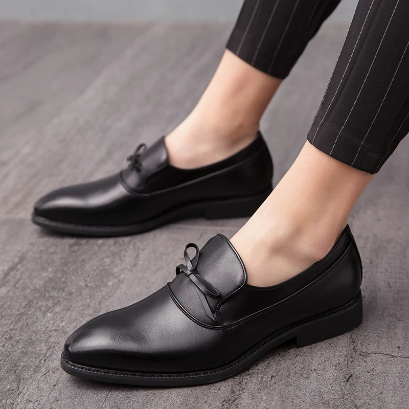 Men Casual Shoes slip on Loafers Men Leather Shoes Male Classic Shoes Men Low Top Flats party Moccasins Shoes big size 48
Men Casual Shoes slip on Loafers Men Leather Shoes Male Classic Shoes Men Low Top Flats party Moccasins Shoes big size 48