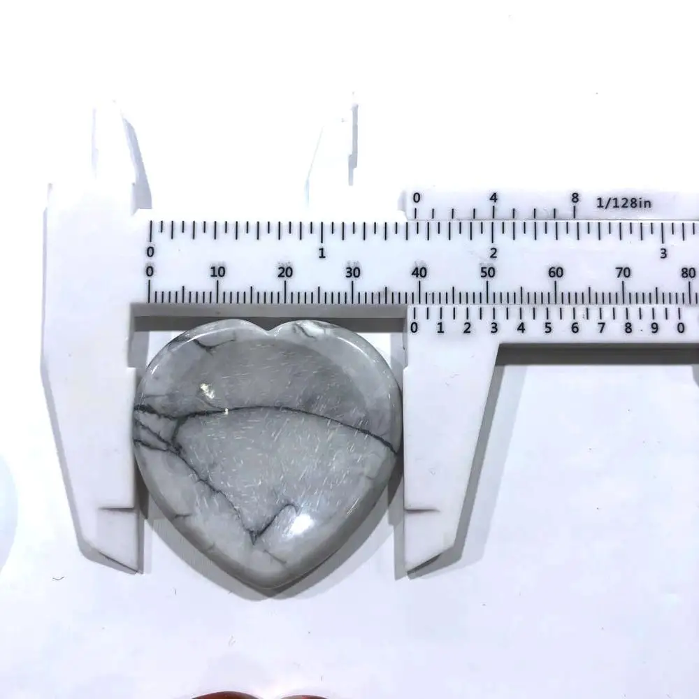 Natural semi-precious stone thumb heart-shaped lotus decompression massage jade manufacturers direct supply
Natural semi-precious stone thumb heart-shaped lotus decompression massage jade manufacturers direct supply