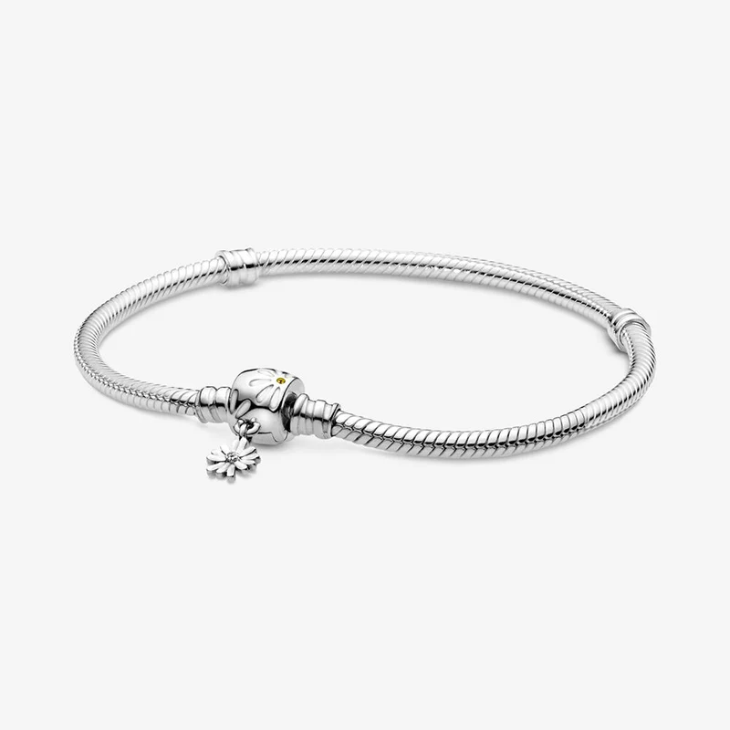 2021 Popular 100% 925 Sterling Silver Daisy Flower Clasp Snake Chain Bracelet Sterling Silver Jewelry Women Birthday Gift
2021 Popular 100% 925 Sterling Silver Daisy Flower Clasp Snake Chain Bracelet Sterling Silver Jewelry Women Birthday Gift