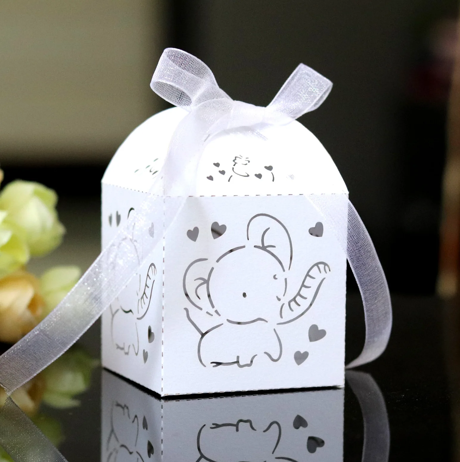 10pcs Laser Cut Elephant Printed Candy Boxs With Ribbon Wedding Birthday Party Favor Gift Package Supplies Baby Shower Box Decor
10pcs Laser Cut Elephant Printed Candy Boxs With Ribbon Wedding Birthday Party Favor Gift Package Supplies Baby Shower Box Decor