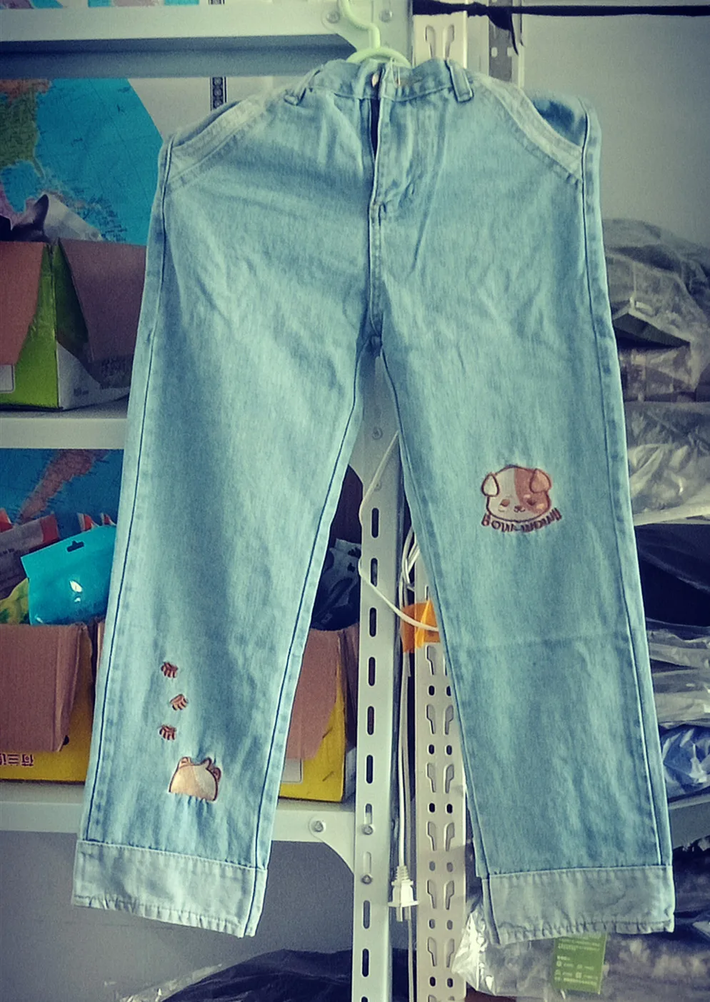 Fashion Women Denim Trousers embroidery Korean Casual Cute Embroidery Chic Pants High Waist Jeans Harajuku Street Wide Leg Pants
Fashion Women Denim Trousers embroidery Korean Casual Cute Embroidery Chic Pants High Waist Jeans Harajuku Street Wide Leg Pants