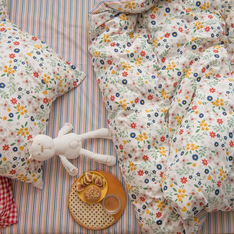 Home Textile
Home Textile